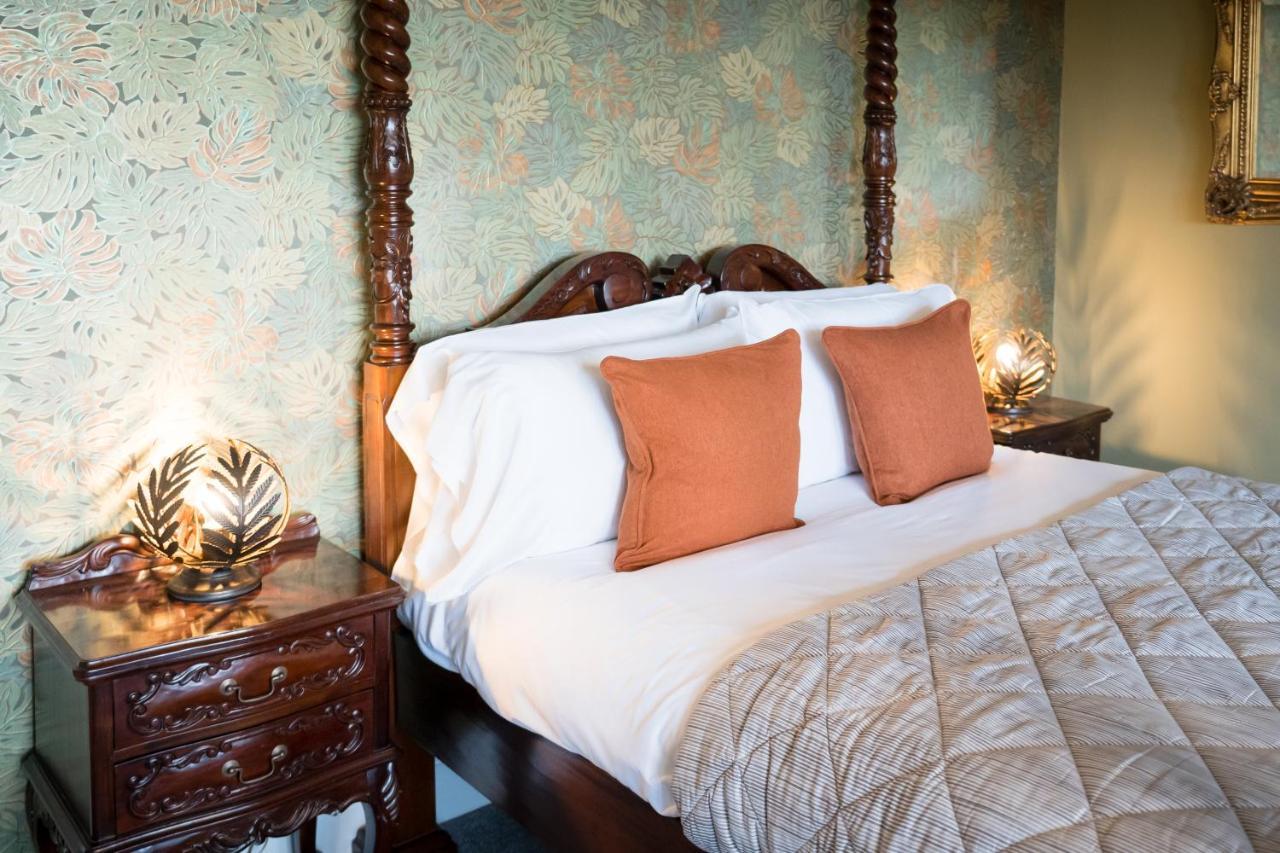 Tottington Manor Hotel Henfield Zewnętrze zdjęcie