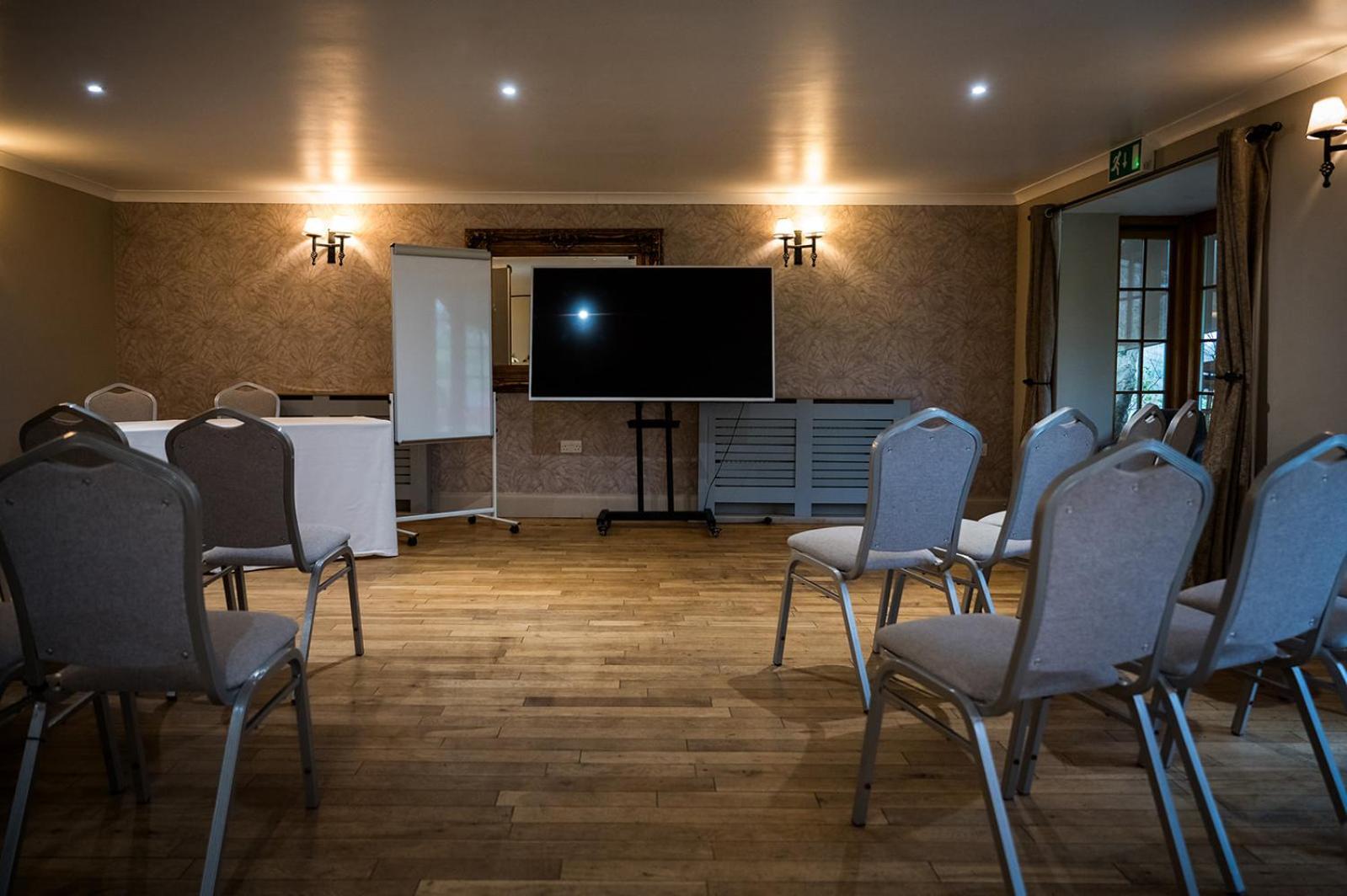 Tottington Manor Hotel Henfield Zewnętrze zdjęcie