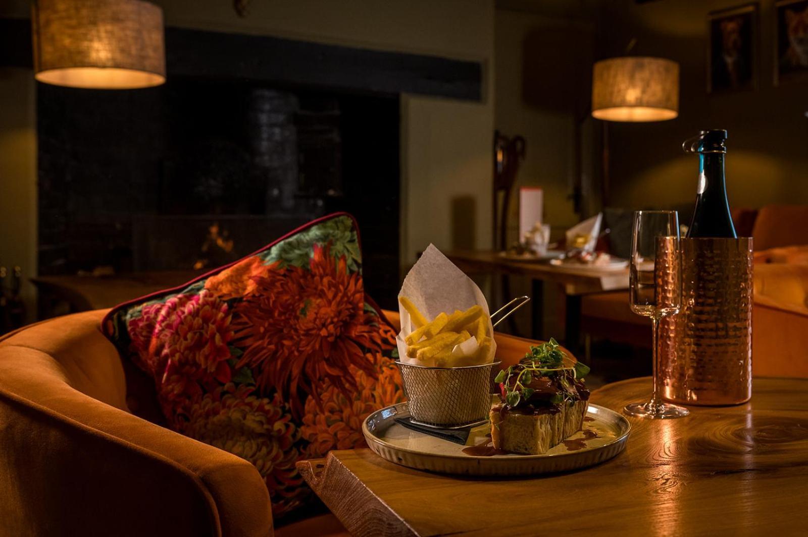Tottington Manor Hotel Henfield Zewnętrze zdjęcie